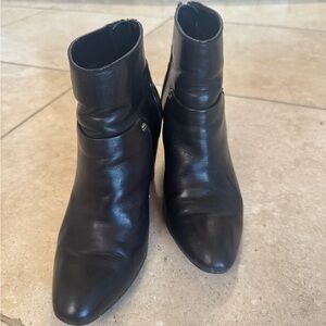 Dolce Vita Sleek Black Ankle Booties